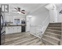 214 PORTSMOUTH CRESCENT E - 11