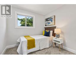 214 PORTSMOUTH CRESCENT E - 13