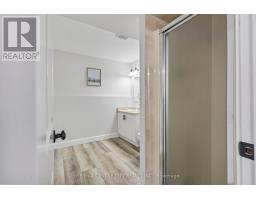 214 PORTSMOUTH CRESCENT E - 19