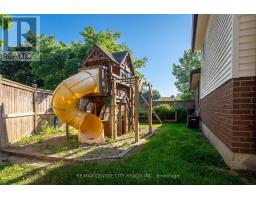 214 PORTSMOUTH CRESCENT E - 27