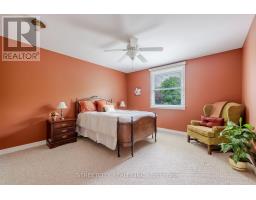 66 GUILDFORD COURT - 24