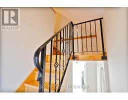 60 BEATTIE AVENUE - 24