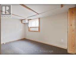 60 BEATTIE AVENUE - 33