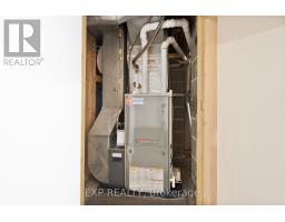 60 BEATTIE AVENUE - 43