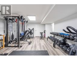 479 HUNTINGDON DRIVE - 41