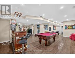 28 GOUDA PLACE - 32