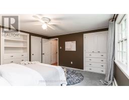 18 METAMORA CRESCENT - 36
