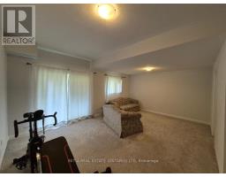 8 - 819 KLEINBURG DRIVE - 15