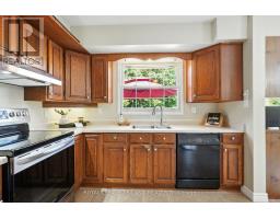 686 ALGOMA PLACE - 10