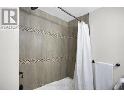 686 ALGOMA PLACE - 14