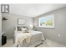 686 ALGOMA PLACE - 19