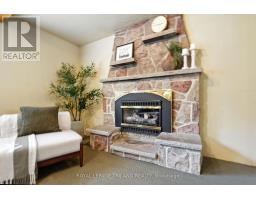 686 ALGOMA PLACE - 22