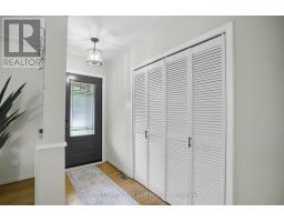 686 ALGOMA PLACE - 4