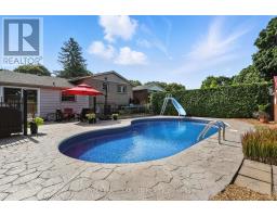 686 ALGOMA PLACE - 42