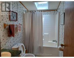 8 - 39461 DASHWOOD ROAD - 23