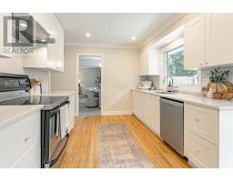 29 HAVENRIDGE CRESCENT - 16