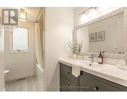 29 HAVENRIDGE CRESCENT - 25