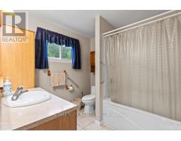 18725 DESMOND ROAD - 31