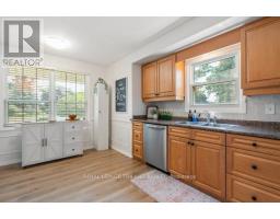 126 HIGHVIEW DRIVE - 24