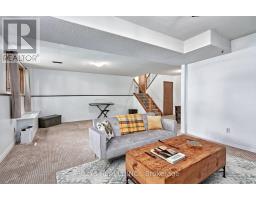 91 FOUR OAKS CRESCENT - 23