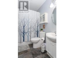 1 - 19 WREN COURT - 16