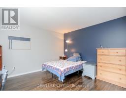 1 - 19 WREN COURT - 17
