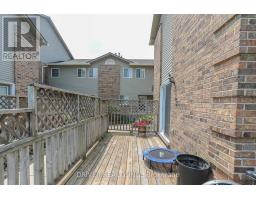 1 - 19 WREN COURT - 3