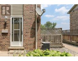 1 - 19 WREN COURT - 4