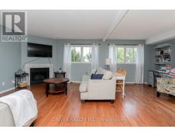 1 - 19 WREN COURT - 6