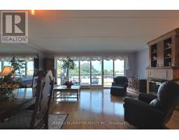 206 - 9 PINE STREET - 11