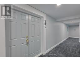 206 - 9 PINE STREET - 4