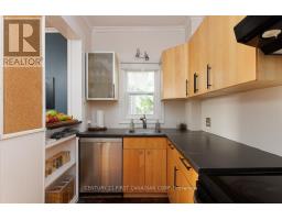 52 MYRTLE STREET - 14