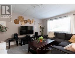 52 MYRTLE STREET - 19