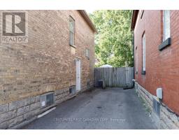 52 MYRTLE STREET - 3