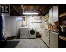 52 MYRTLE STREET - 33