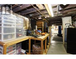 52 MYRTLE STREET - 38