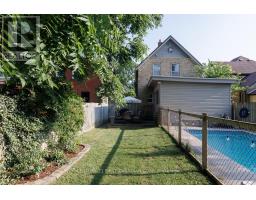 52 MYRTLE STREET - 41
