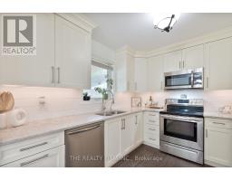 6 OAKDALE PLACE - 12