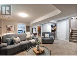 6 OAKDALE PLACE - 23