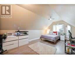6 OAKDALE PLACE - 36