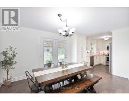 6 OAKDALE PLACE - 7