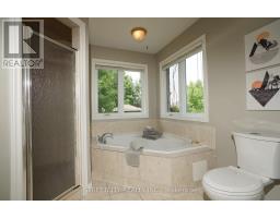 1861 LOUISE BOULEVARD - 20