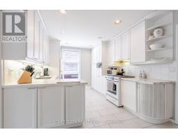 908 MAITLAND STREET - 12
