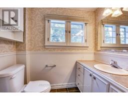 631 ST. JAMES STREET - 18