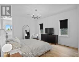 52 - 383 DAVENTRY WAY - 20