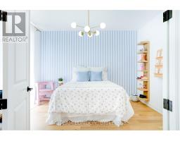 52 - 383 DAVENTRY WAY - 26
