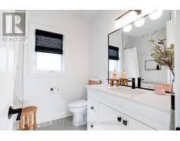 52 - 383 DAVENTRY WAY - 28