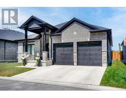 52 - 383 DAVENTRY WAY - 3