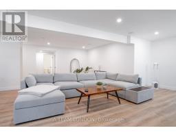 52 - 383 DAVENTRY WAY - 32