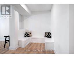 52 - 383 DAVENTRY WAY - 35